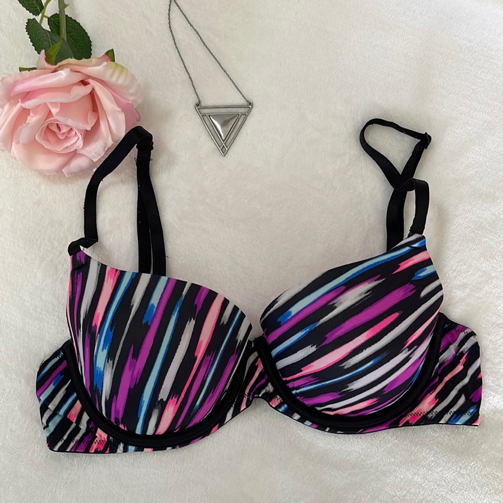 PINK Victoria’s Secret | Women’s Underwire Wear Everywhere Lightly Lined Bra 34B